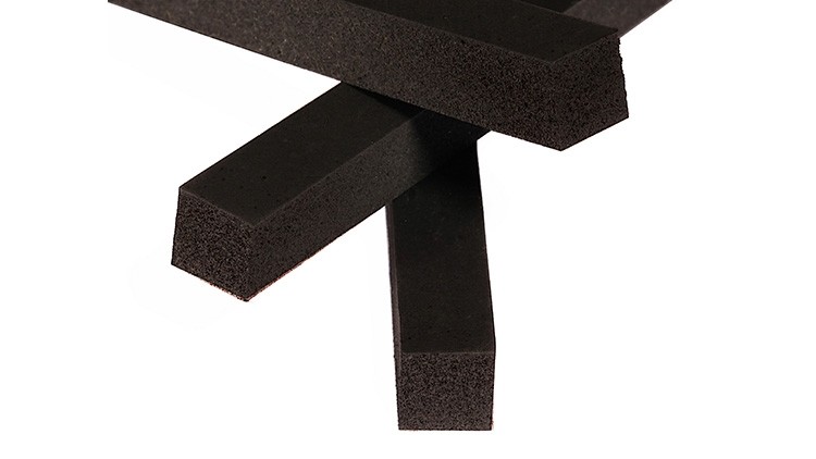 Cell Rubber EPDM, 700 × 14 × 14 mm, 1 × Haut, selbstklebend